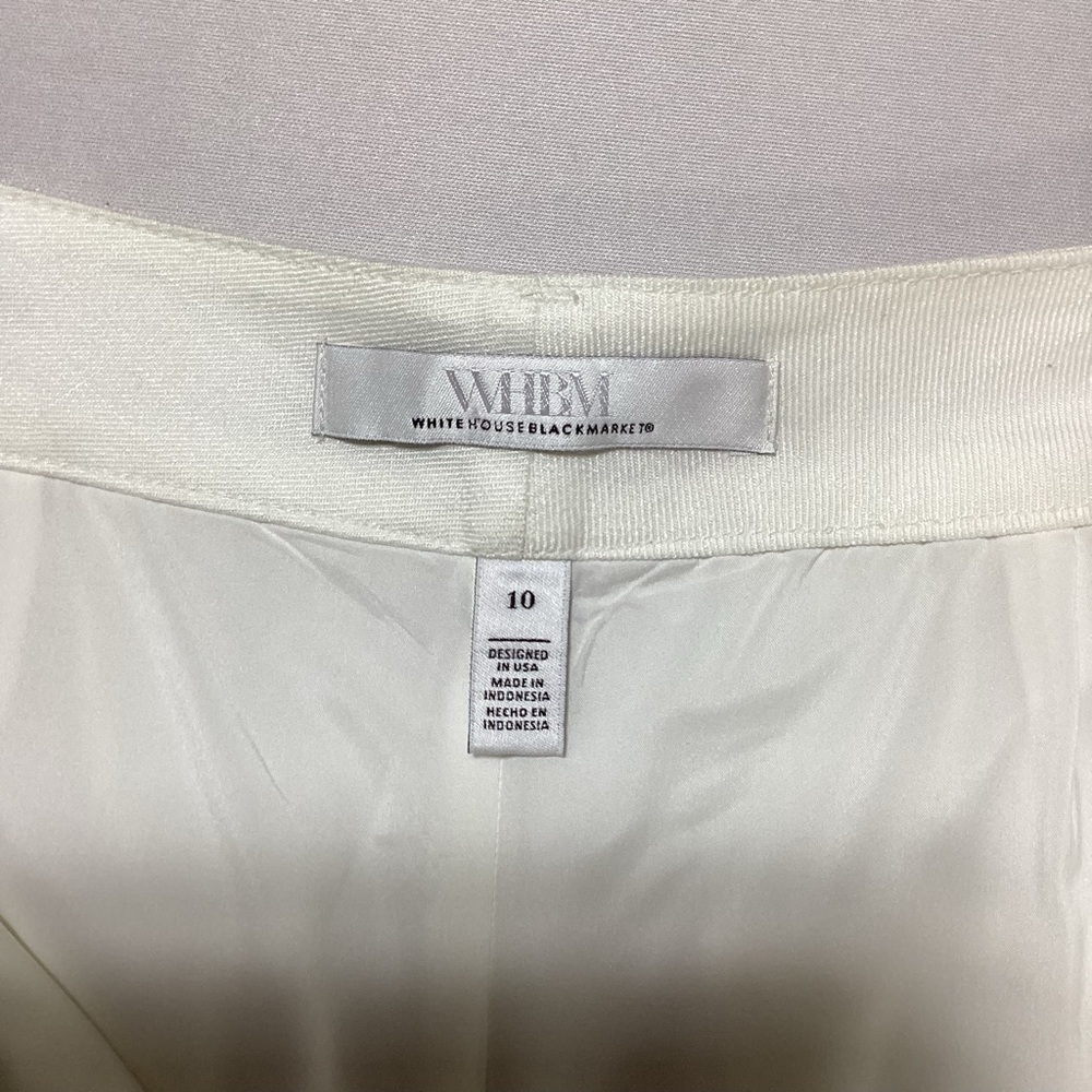 White House Black Market Cream Flare Pants with Patch Pockets - Picture 6 of 15